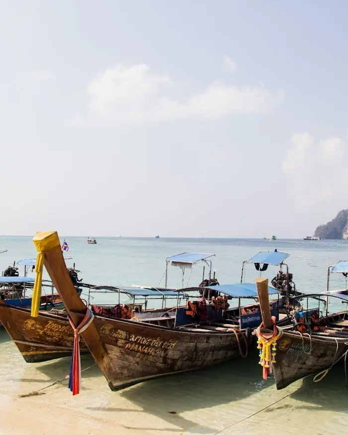 Phi Phi, the boat is waiting